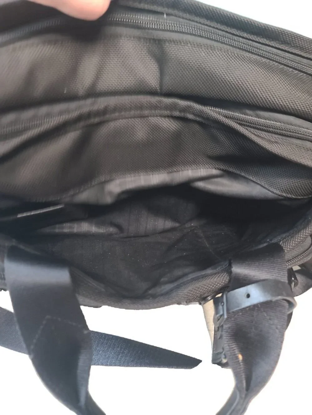 Tumi Small Screen Alpha Briefcase Black